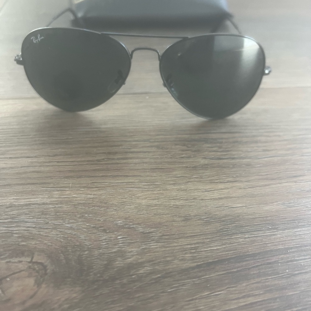 Ray Bans Aviators - image 2